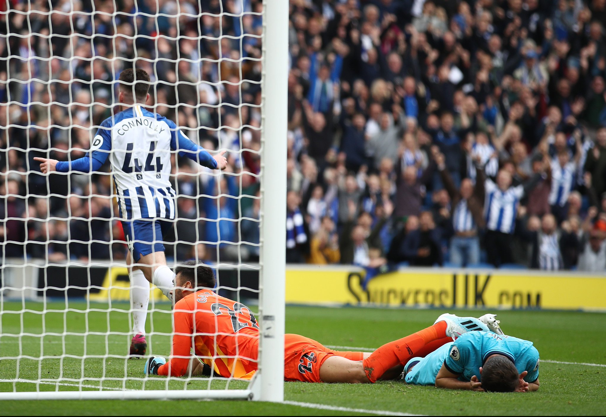 赢得险胜奠 赢得险胜奠