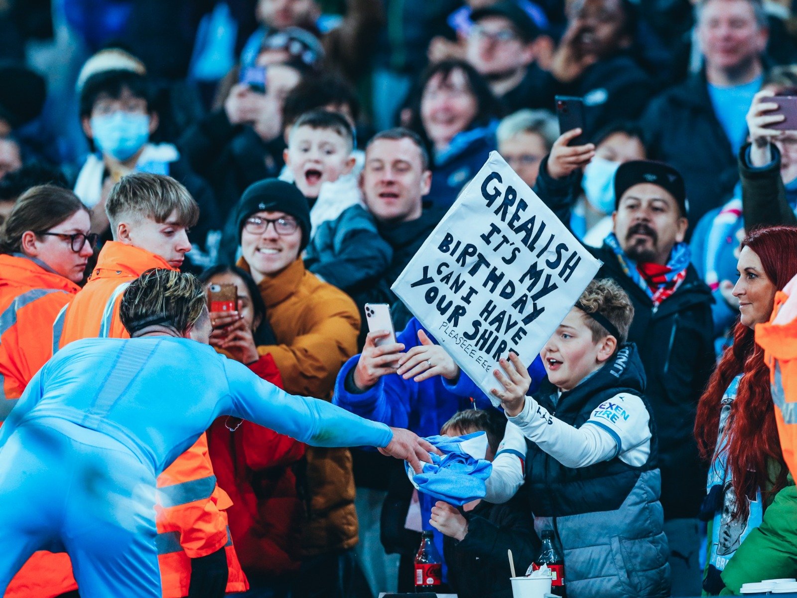 而且在防守 而且在防守